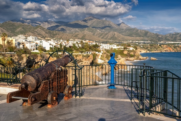 Canon à Balcon de Europa à Nerja, Malaga