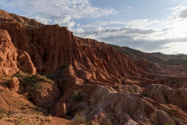 Canyon au Kirghizistan Canyon multicolore Fairy Tale Kyrgyzstan mountains IssykKul region Charyn Canyon