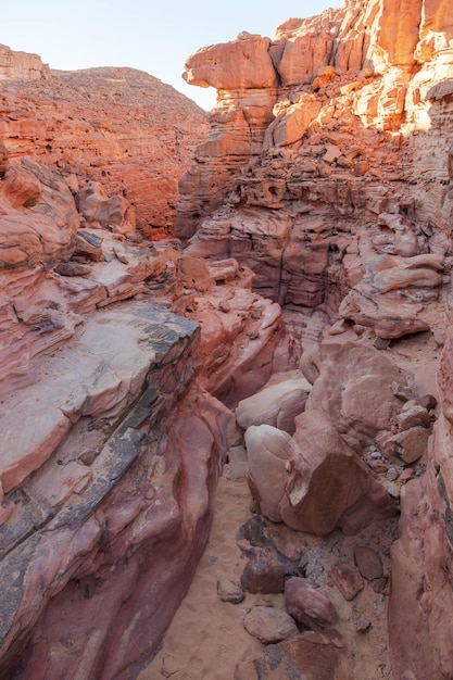 Canyon coloré, formation rocheuse bizarre située dans la chaîne de montagnes du Sinaï, péninsule du Sinaï, Égypte