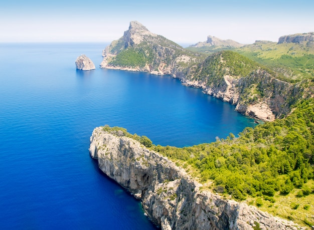 Cap de Formentor à vue sur la mer aérienne Pollensa à Majorque