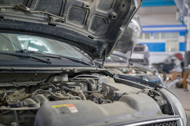 Lanester. Une voiture, capot ouvert, finit à la fourrière municipale 