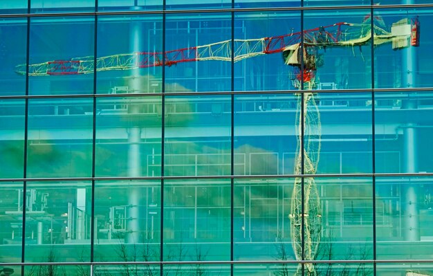 Capture complète d'un bâtiment en verre