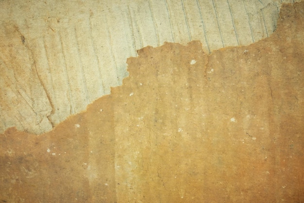 Capture complète du mur altéré.