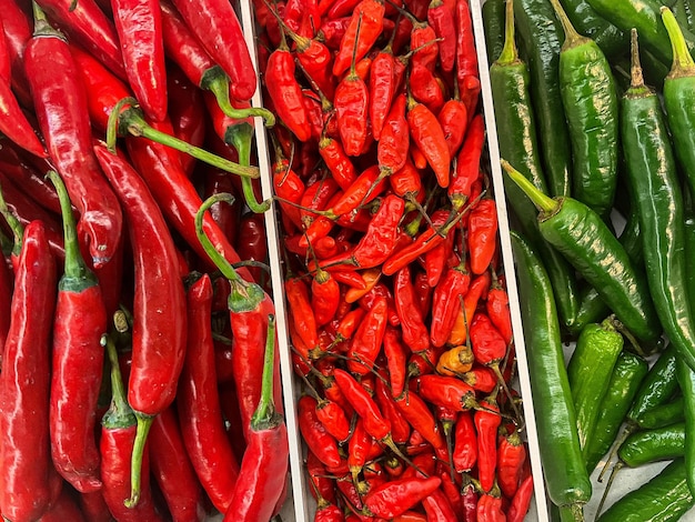 Capture complète de légumes à vendre au marché