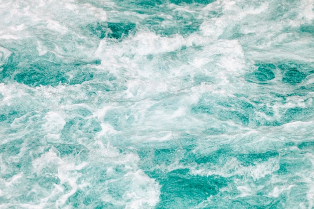 Capture complète de la mer