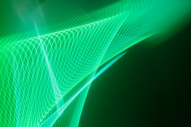 Capture complète des traces de lumière la nuit