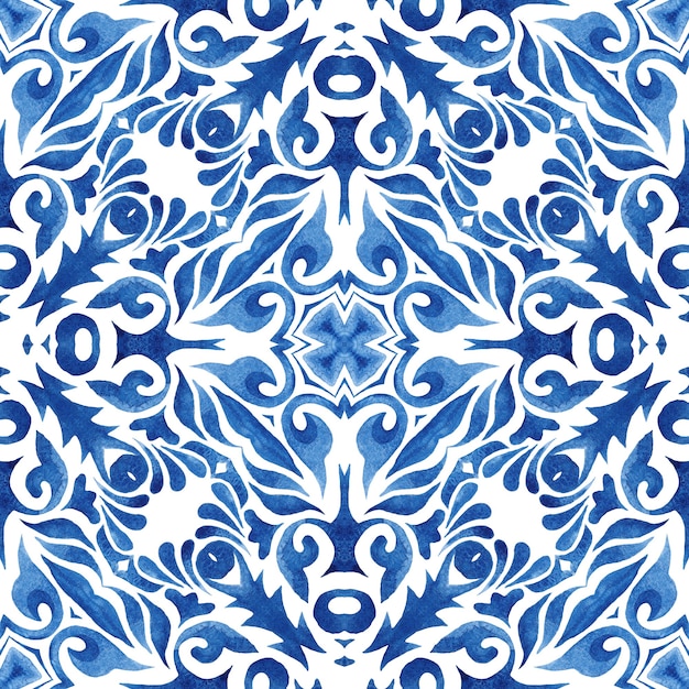 Carreau de peinture arabesque aquarelle ornementale sans couture damassé bleu