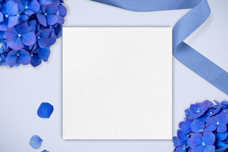 Photo la carte de mariage est une maquette png d'hortensia bleu transparent à couche plate.