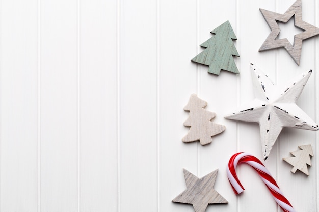 Carte de voeux de Noël avec des décorations rustiques de Noël.