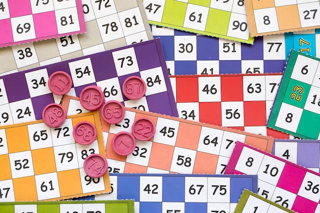 Cartes de bingo (Tombola / loto) et avec numéros isolés