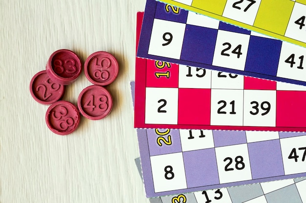 Cartes de bingo (Tombola / loto) et avec numéros isolés