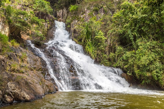 Cascade de Datanla à Dalat, Vietnam