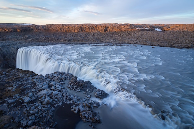 Cascade de Dettifoss en Islande