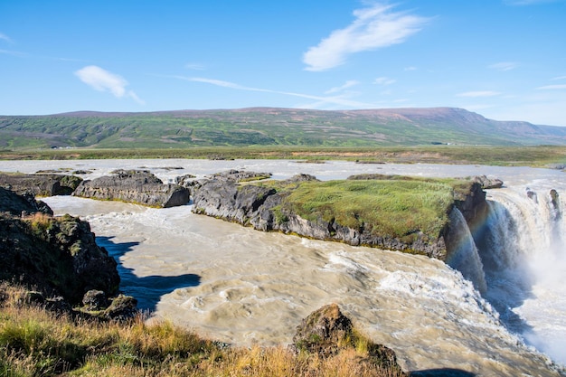 La cascade de Godafoss dans le nord de l'Islande