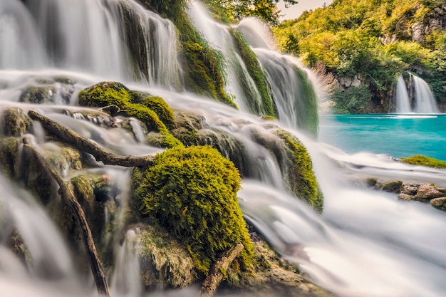 Cascade magique et soyeuse