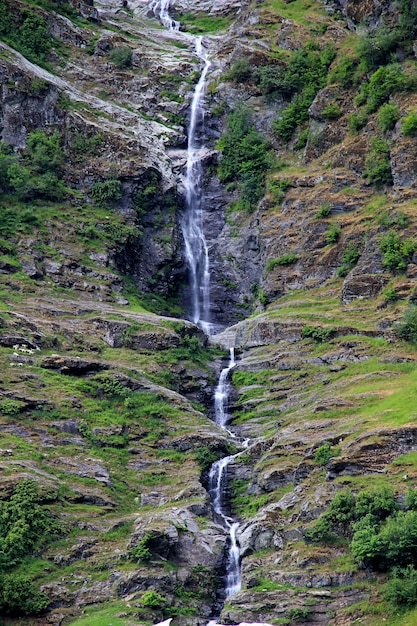 Photo la cascade sur sognefjord, norvège