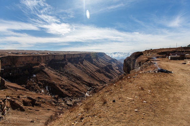 Cascade de Tobot. Canyon de Khunzakh. Russie République du Daghestan