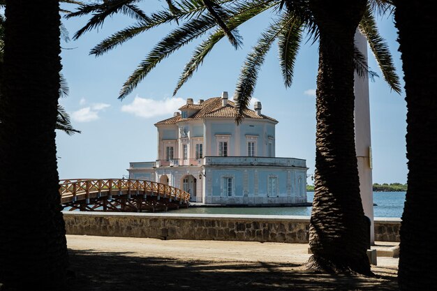 Casina Vanvitelliana Luxueuse villa italienne de style baroque Maison sur l'eau