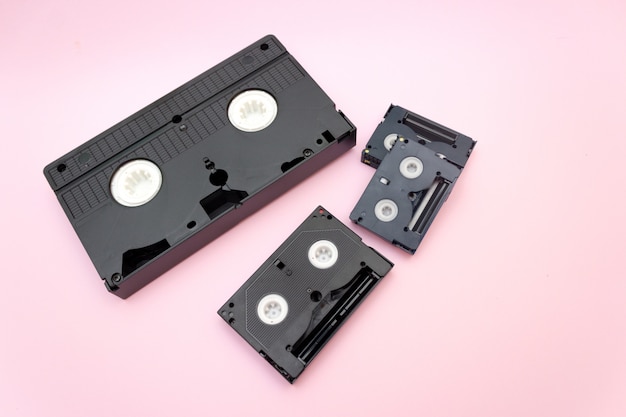 Cassette vidéo VHS et mini DV