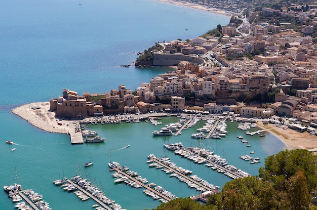 Photo castellamare du golfe en sicile