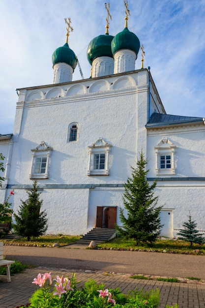Cathédrale de l'annonciation du monastère Nikitsky à PereslavlZalessky Russie Anneau d'or de la Russie