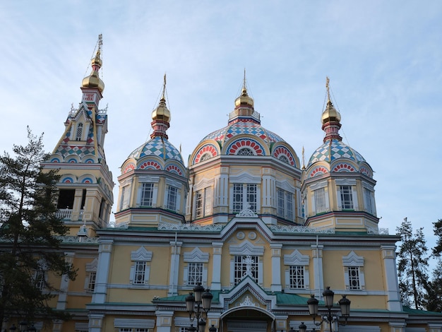 La cathédrale de l'Ascension d'Almaty