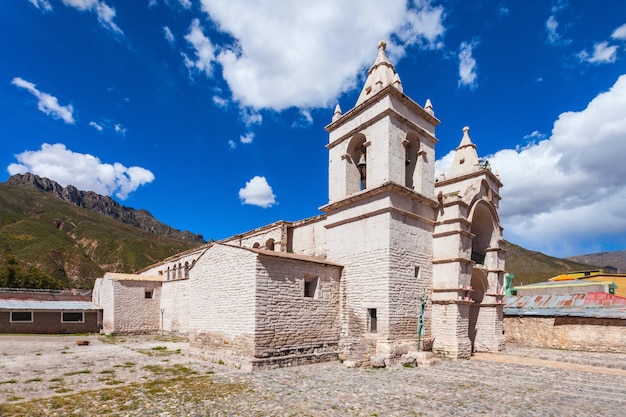 Cathédrale catholique de la ville de Chivay au Pérou