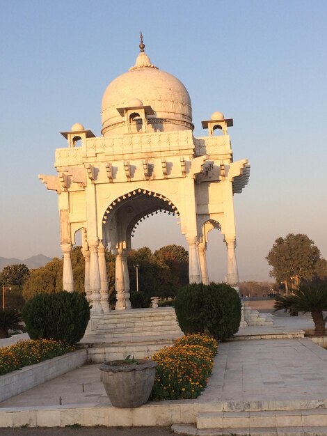 La cathédrale de Fatima Jinnah est située à Islamabad.