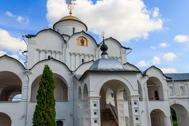 Cathédrale d'intercession du couvent Intercession Pokrovsky à Suzdal Russie Anneau d'or de la Russie