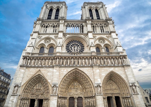 Cathédrale Notre-Dame de Paris à Paris, France.