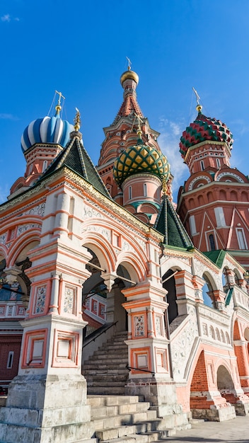 Photo cathédrale de saint vasily sur la place rouge moscou russie.