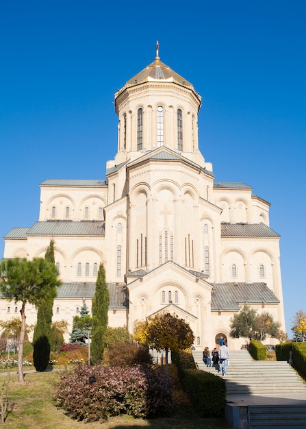 La cathédrale de la Sainte-Trinité de Tbilissi