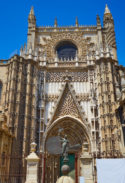 Cathédrale de Séville porte Saint-Christophe de Séville