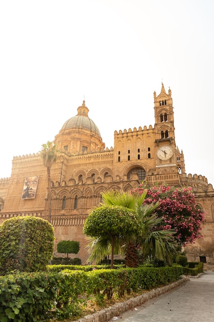 Cathédrale ville palerme sicile italie en été