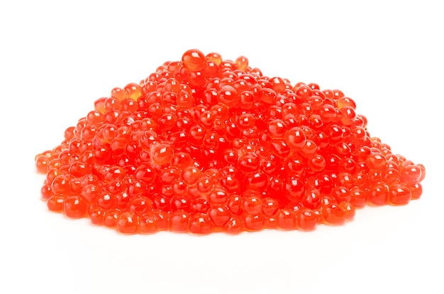 Caviar rouge sur blanc.