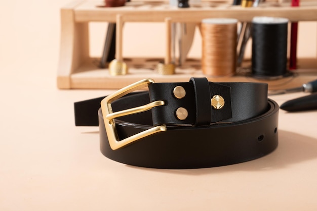 Ceinture en cuir pour hommes exquise faite à la main