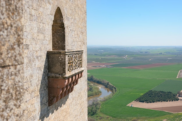 Célèbre balcon du château d'Almodovar del Rio Andalousie Espagne