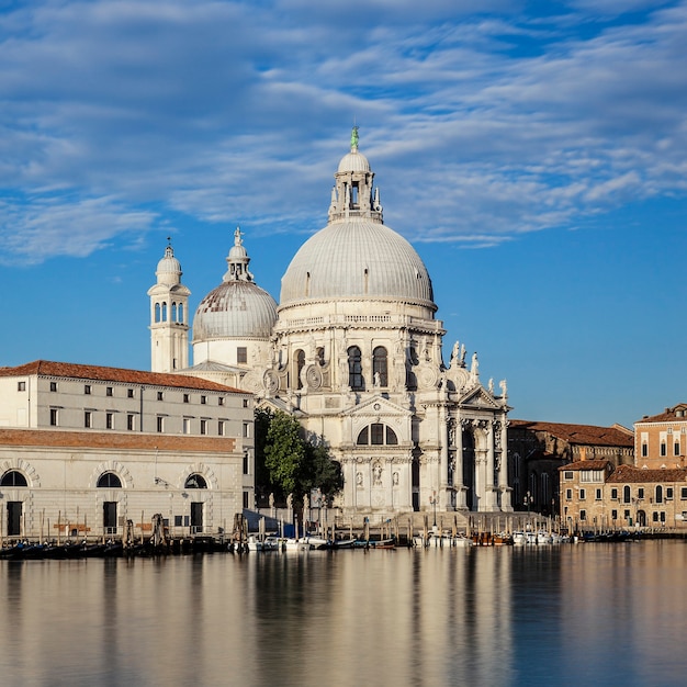 Célèbre Basilica di Santa Maria della Salute, Venise.