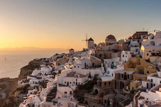 Célèbre coucher de soleil à Oia