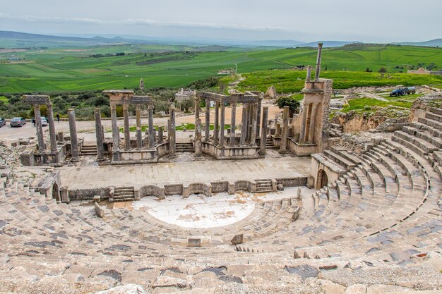 Photo le célèbre site archéologique de dougga en tunisie afrique