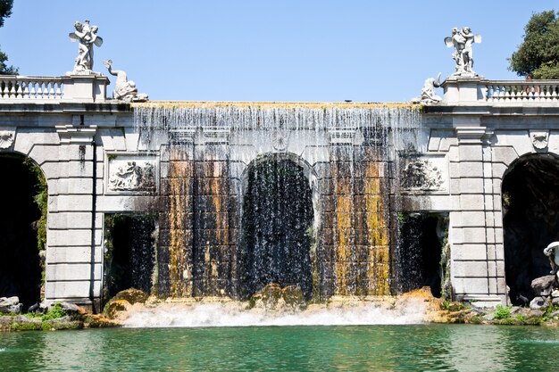 Célèbres jardins italiens de Reggia di Caserta, Italie.