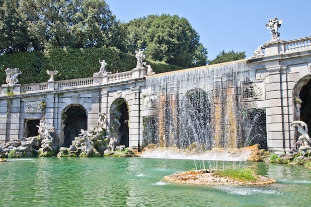 Célèbres jardins italiens de Reggia di Caserta, Italie.