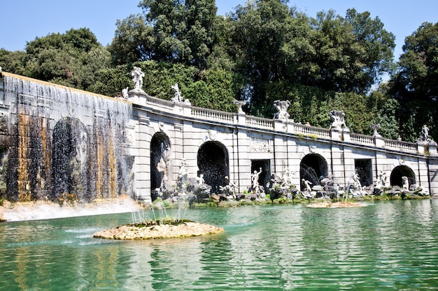 Célèbres jardins italiens de Reggia di Caserta, Italie.