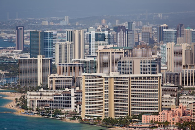 Le centre-ville de Waikiki vu de Diamond Head