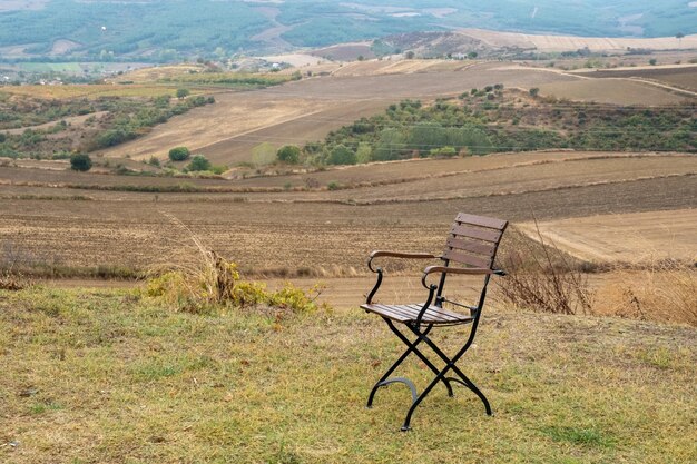 Chaise en bois simple