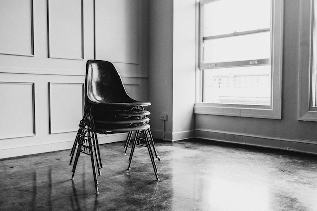 Chaises dans un salon