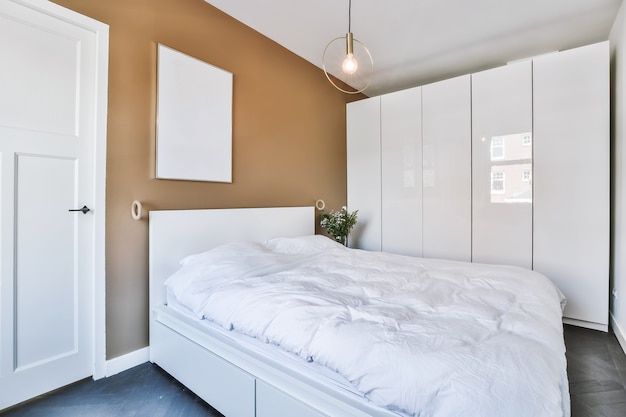 Chambre de luxe de la maison dans un beau design