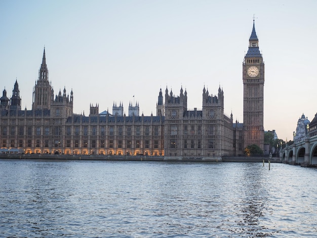Chambres du Parlement à Londres
