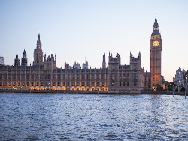 Chambres du Parlement à Londres