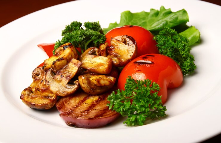 Photo champignons et légumes grillés